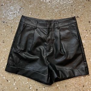 SHEIN Faux Leather Shorts Black Sz M